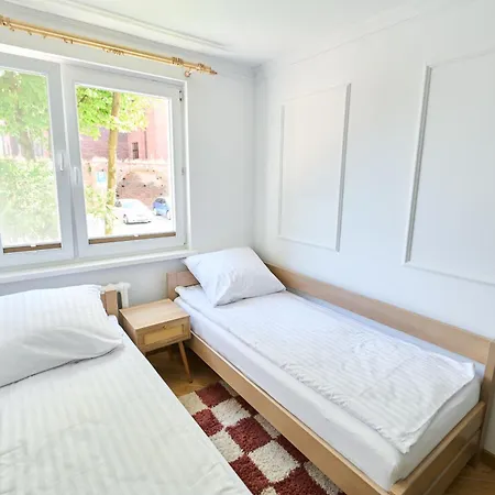 500 Metrow Od Zamku 2 * Malbork