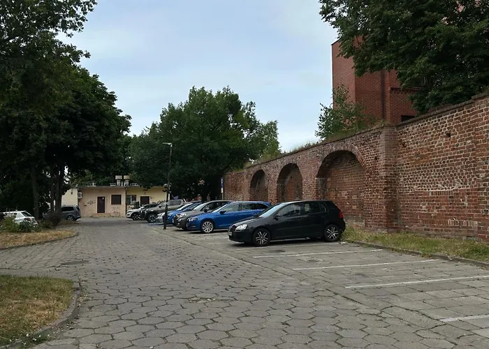 Apartment 500 Metrow Do Zamku 2 *